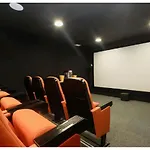 Vivi Homes - Serena Pool, Cinema, Gym & *
