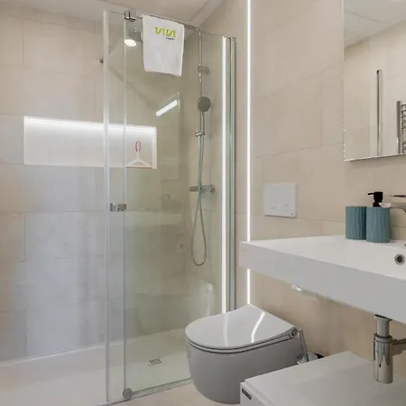 Vivi Homes - Serena Pool, Cinema, Gym & * Фуенхірола