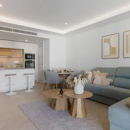 Vivi Homes - Serena Pool, Cinema, Gym &