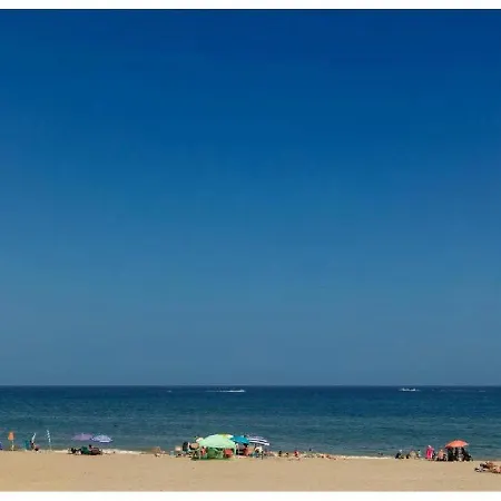 Vivi Homes - Serena Pool, Cinema, Gym & * Fuengirola