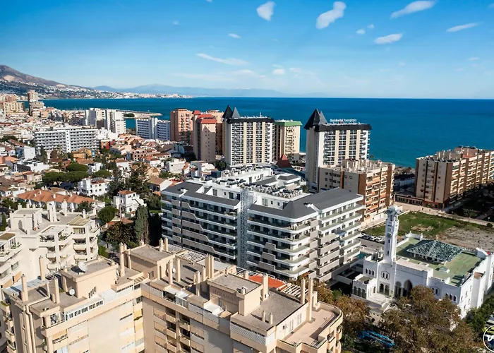 Vivi Homes - Serena Pool, Cinema, Gym & Apartamento *