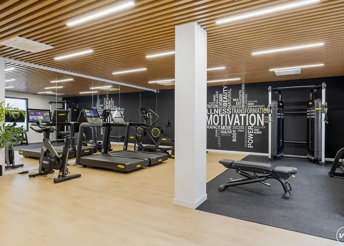 Vivi Homes - Serena Pool, Cinema, Gym & Apartamento Fuengirola