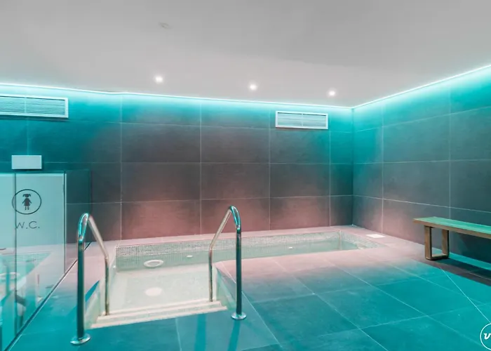 Vivi Homes - Serena Pool, Cinema, Gym & Apartamento Fuengirola