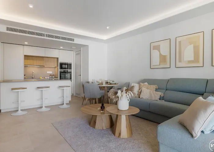 Vivi Homes - Serena Pool, Cinema, Gym &